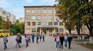 Можна поступити в школу в Києві, не маючи прописки?
