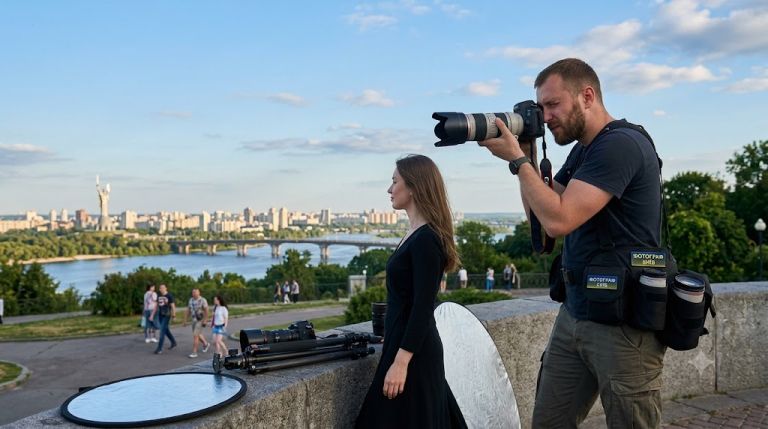 Фотограф у Києві: Як обрати ідеального фахівця для вашої фотосесії Фотограф у Києві: Як обрати ідеального фахівця для вашої фотосесії